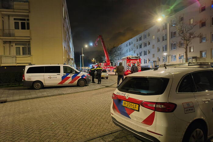 Brand op vierde verdieping van flatgebouw