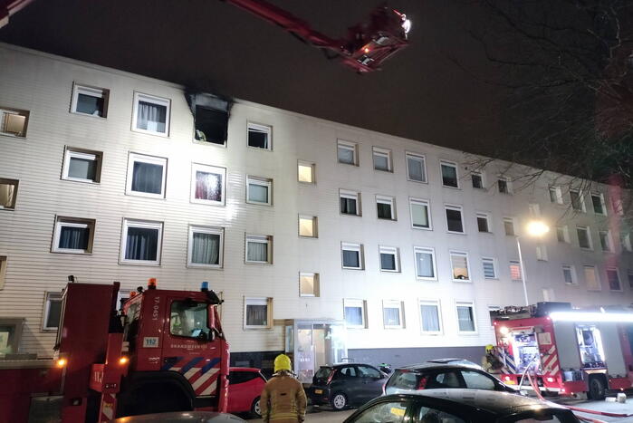 Brand op vierde verdieping van flatgebouw