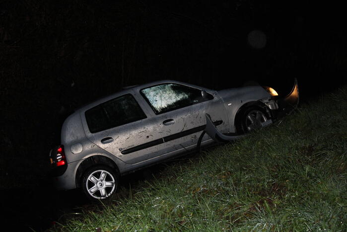Veel schade bij eenzijdig verkeersongeval
