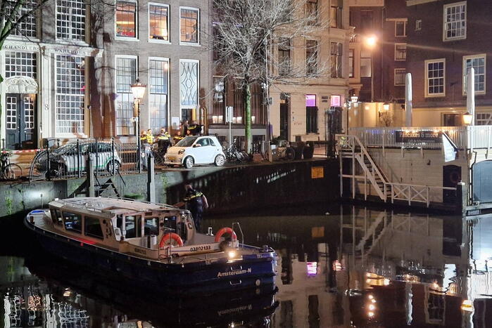 Man door hulpdiensten uit water gered en gereanimeerd