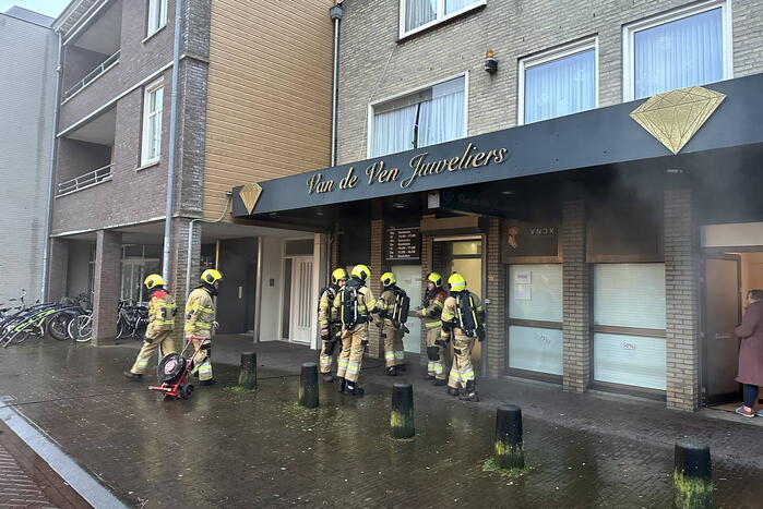 Brand in juwelier blijkt mistgenerator tegen inbrekers