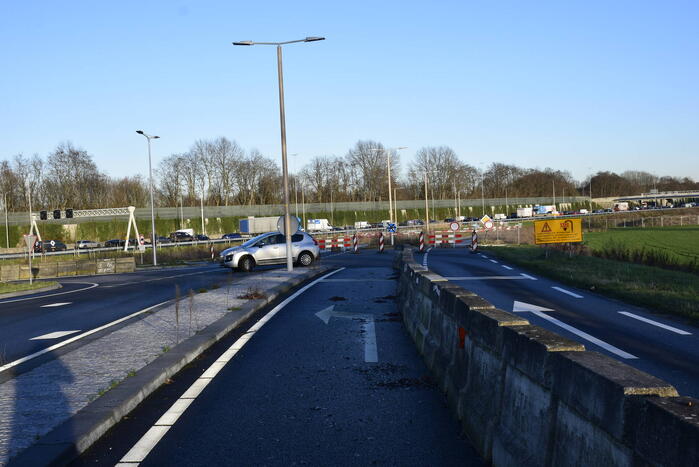 Gemeente plaatst extra bouwhekken