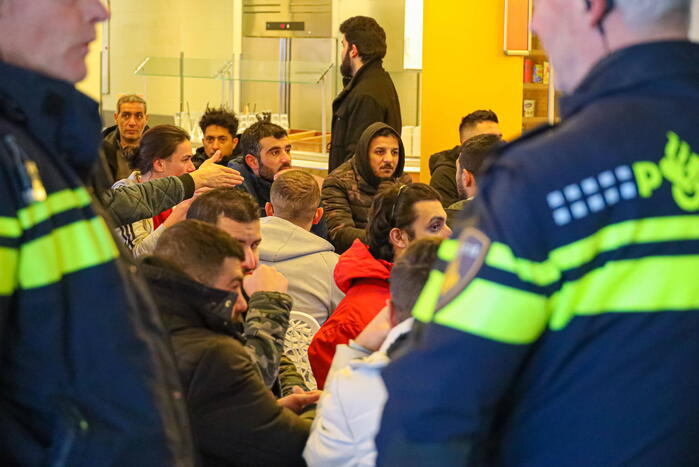 Asielzoekers demonstreren Voor betere omstandigheden