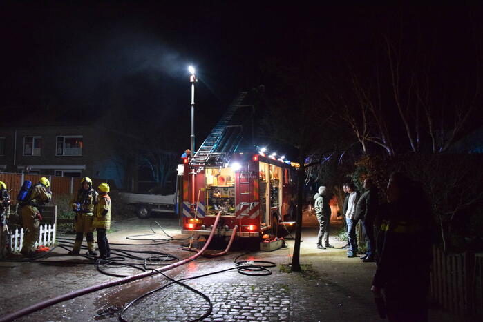 Uitslaande brand in woning waar eerder vrouw werd overgoten met zuur