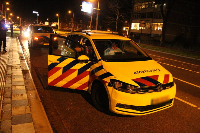 Betrokkene verlaat aanrijding met auto's