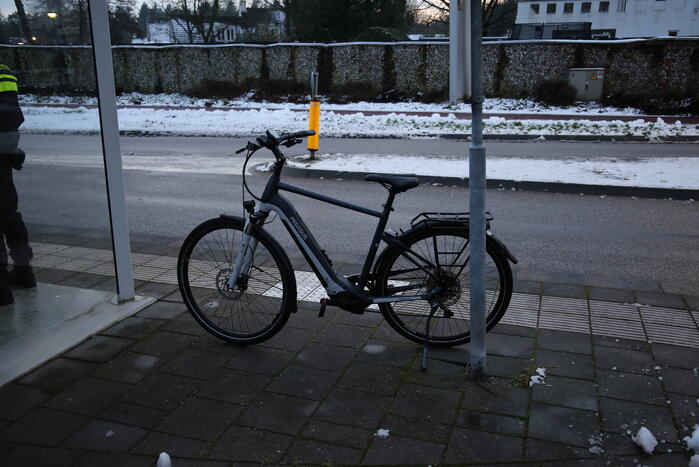 Fietser gewond bij botsing met auto