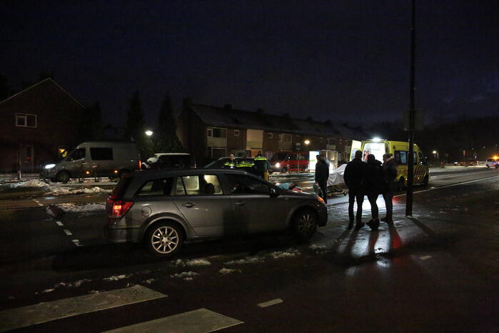 Kind gewond bij aanrijding met auto
