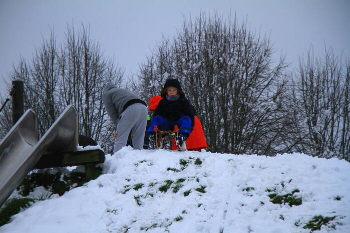 Winters weer zorgt voor sneeuwpret in Weert