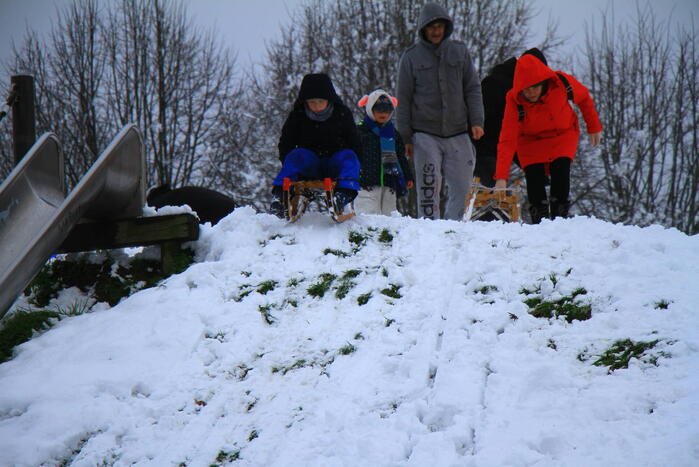 Winters weer zorgt voor sneeuwpret in Weert