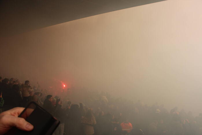 Honderden supporters bij training klassieker