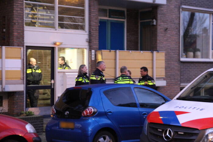 Overleden persoon aangetroffen in woning