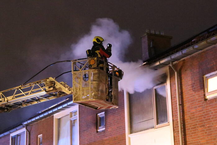 Twee gewonden bij woningbrand