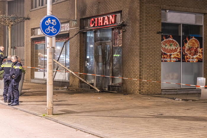 Explosie bij Cihan foodcenter