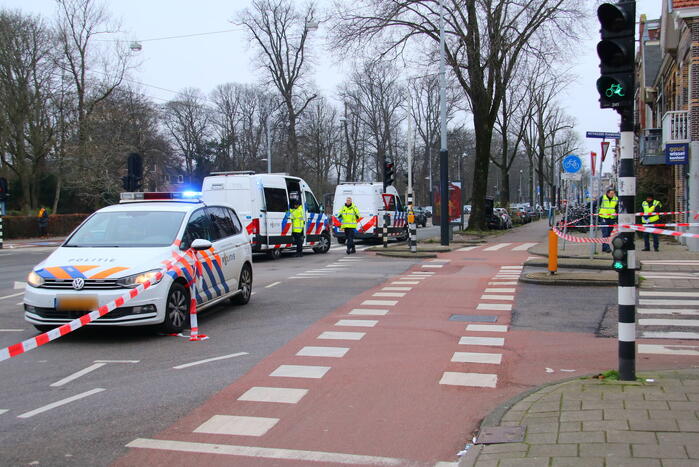 Persoon ernstig gewond bij ongeval met vrachtwagen