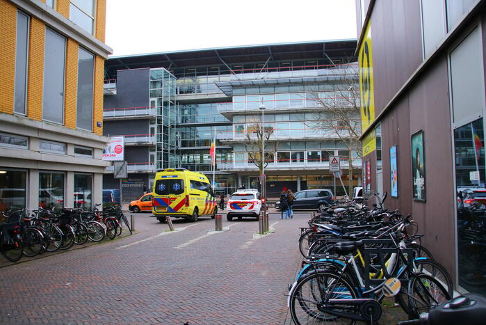 Steekpartij in Montessori Lyceum Oostpoort