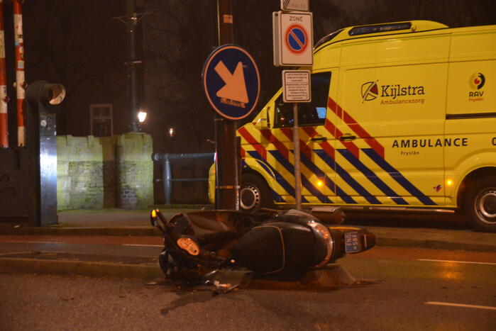 Scooterrijder gewond bij aanrijding