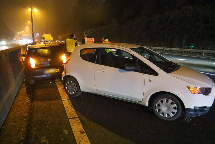 Drie auto's op elkaar gebotst
