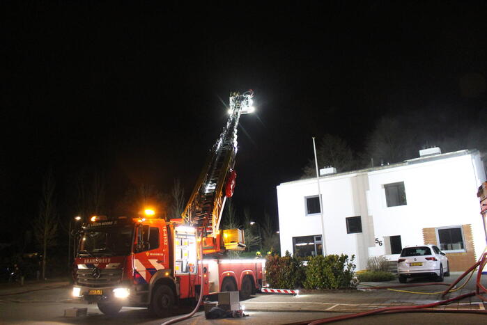 Schoorsteenbrand tijdig geblust