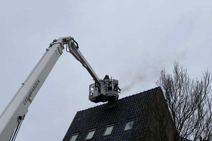 Schoorsteenbrand snel onder controle