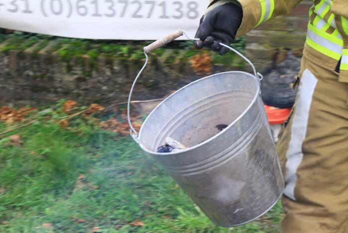 Schoorsteenbrand snel onder controle