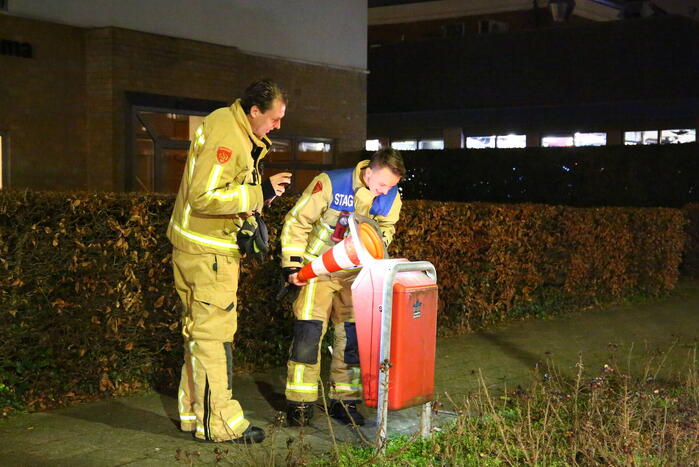 Prullenbakbrand vlot geblust