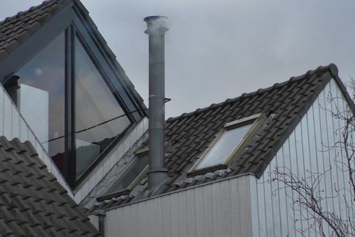 Brandweer ingezet bij brand in schoorsteen