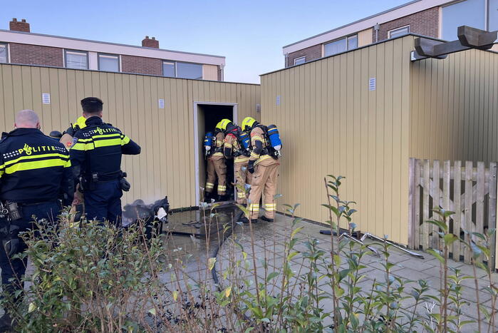 Schuurbrand snel onder controle