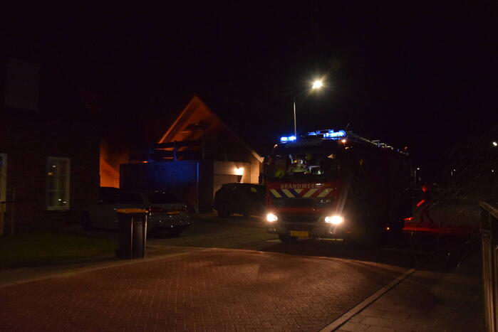 Hevige brand in tuin