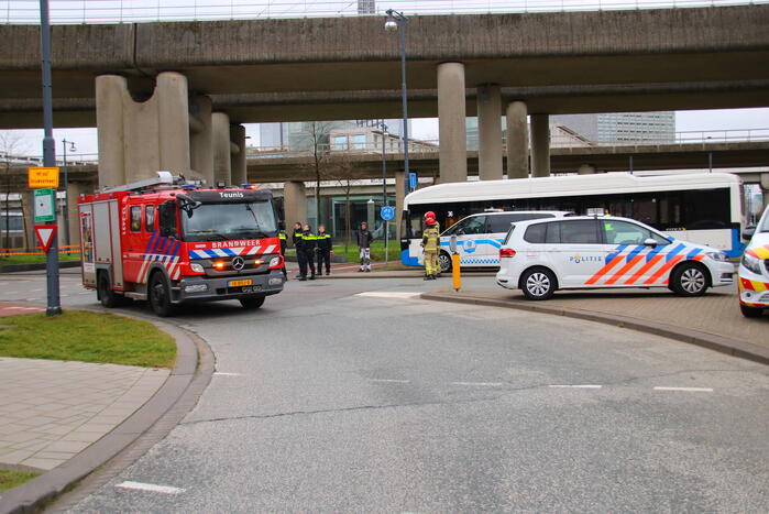 Losgewaaide dakplaten zorgt voor gevaarlijke situatie