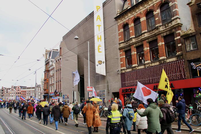 Demonstratie Amsterdam tegen beleid overheid