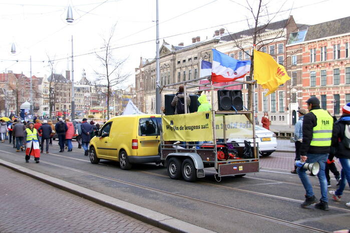 Demonstratie Amsterdam tegen beleid overheid