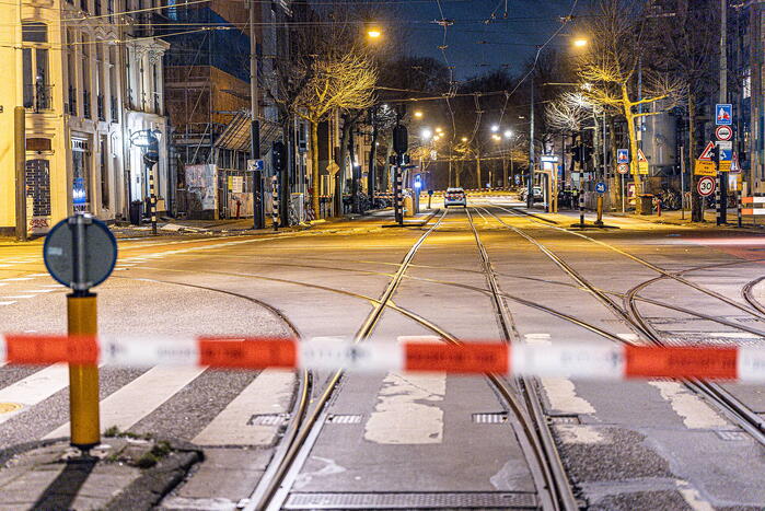 Plofkraak op geldautomaat bij souvenirwinkel