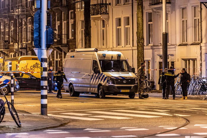 Plofkraak op geldautomaat bij souvenirwinkel