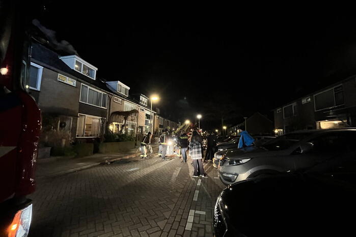 Schoorsteenbrand zorgt voor flinke rookontwikkeling
