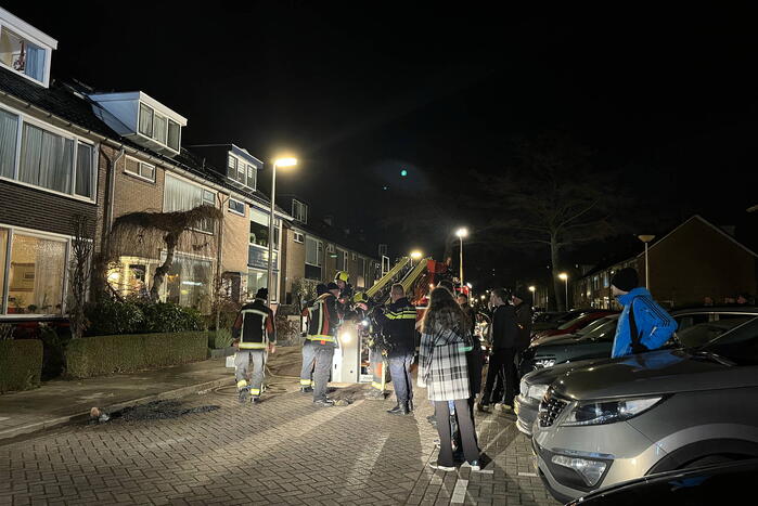 Schoorsteenbrand zorgt voor flinke rookontwikkeling
