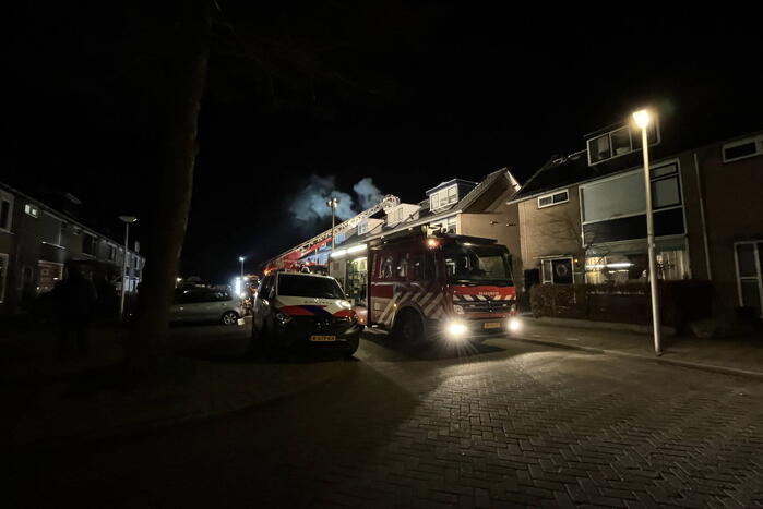 Schoorsteenbrand zorgt voor flinke rookontwikkeling