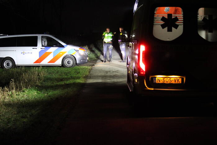 Jonge vrouw gewond bij steekpartij