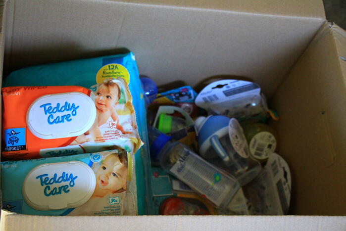 Turkse moskee zamelt spullen in voor slachtoffers aardbeving