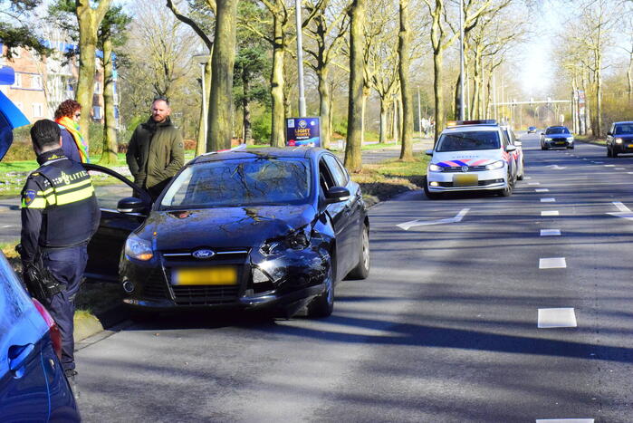Schade na kop-staart aanrijding