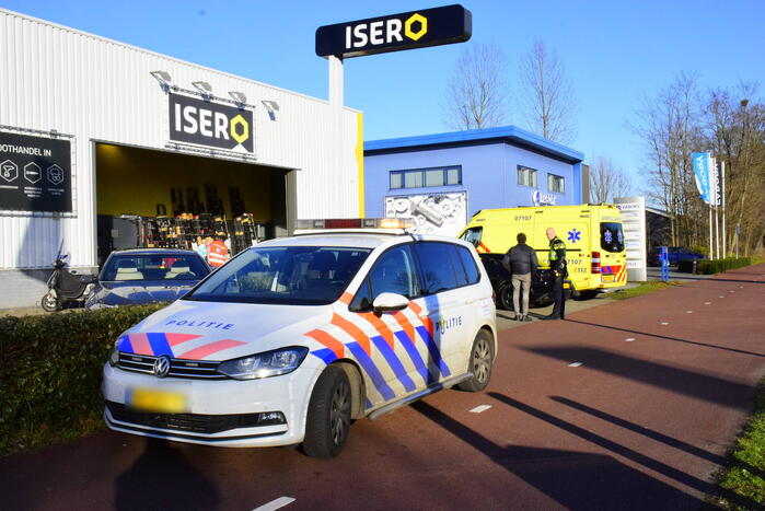 Scooterrijder gewond bij botsing met auto