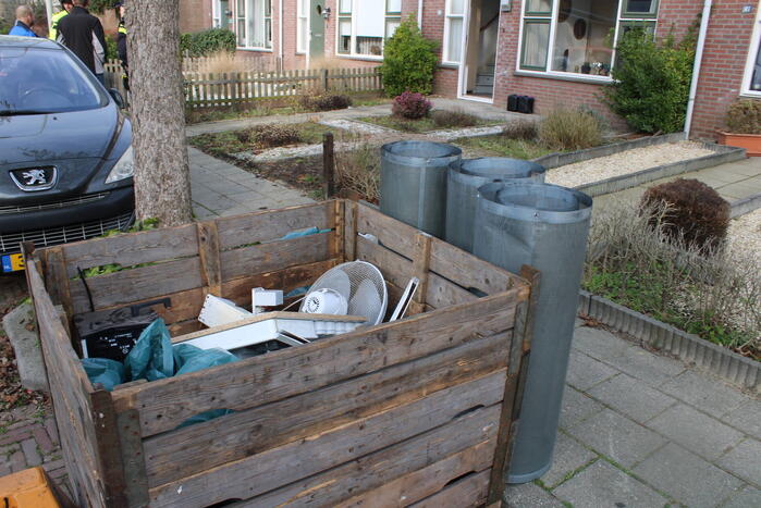 Politie vindt hennepkwekerij van 261 planten