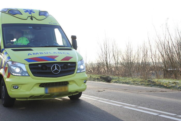 18-jarige crasht met auto