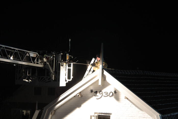 Brandweer ingezet voor schoorsteenbrand