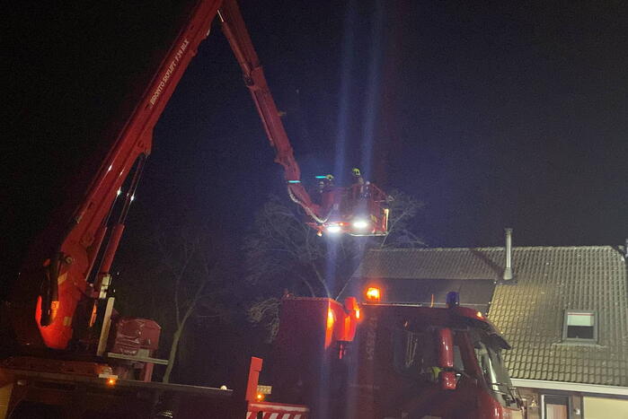 Schoorsteenbrand snel onder controle