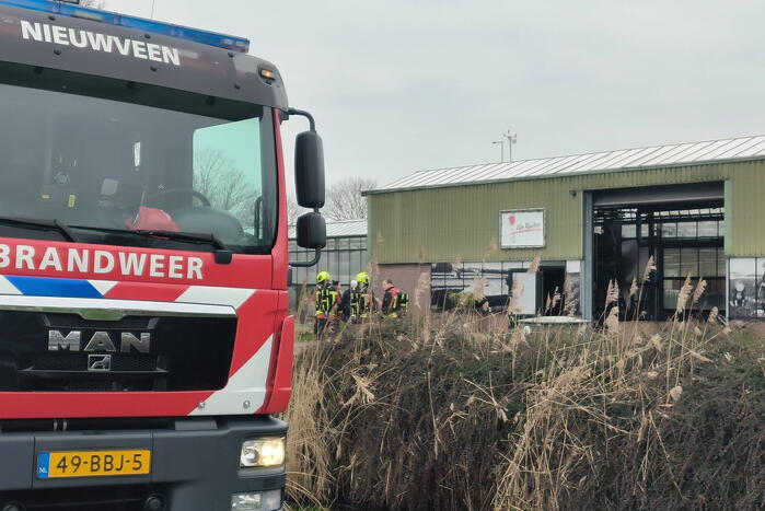 Brandweer voorkomt grote brand in kas