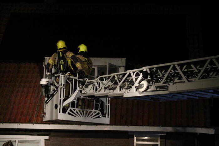 Brand in schoorsteen woning