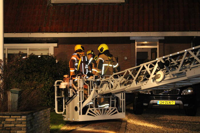 Brand in schoorsteen woning