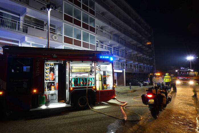 Rook in flat wegens afvalbrand