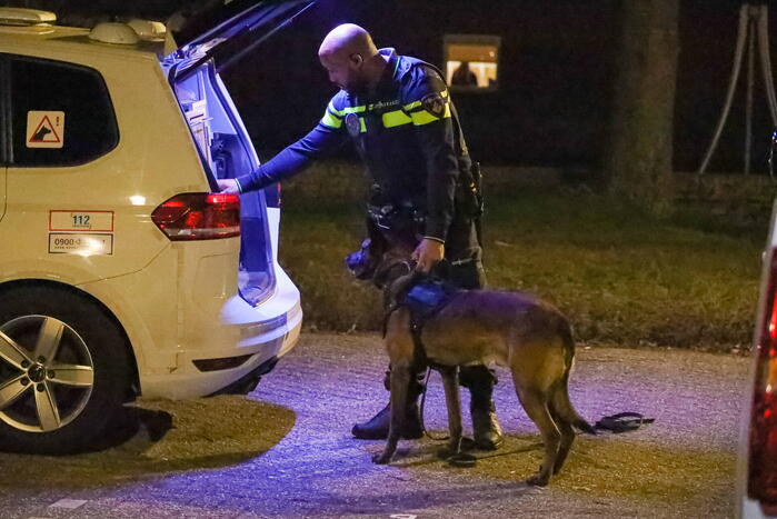 Politie houdt zoekactie naar inbrekers