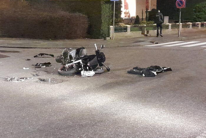 Scooter Total los na ongeval met bus